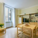 Apartment Via Porcari Rome