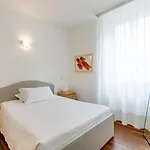 Apartment Via Porcari Rome