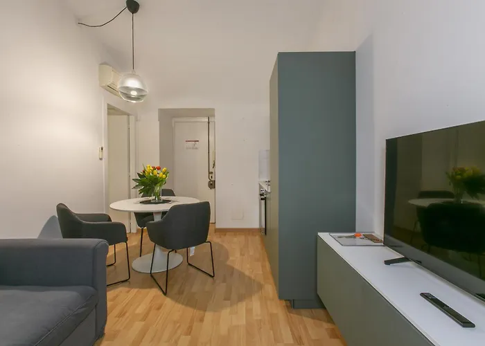 Via Porcari ローマ