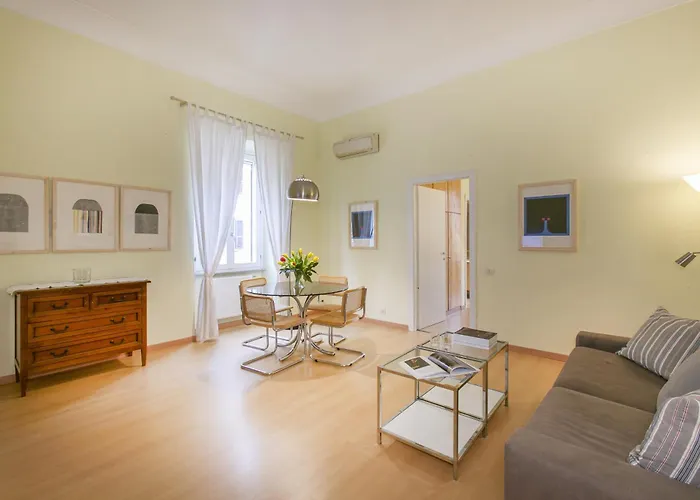 Via Porcari * ローマ